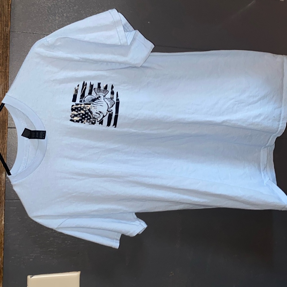Women’s shirt